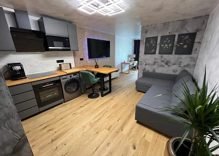 Mhh Apartment